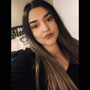 Meet your Posher, Alejandra